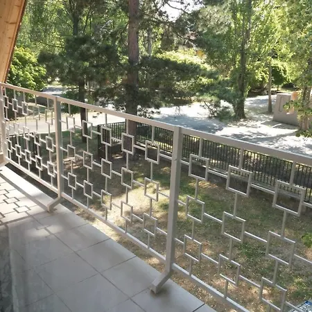 Σπίτι διακοπών Balaton 02 *